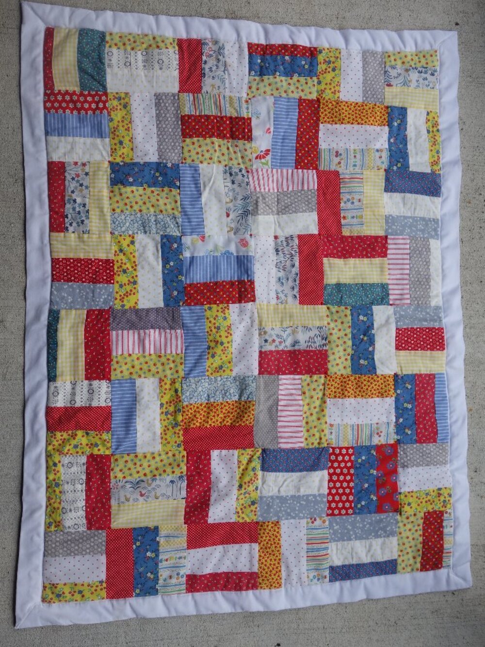 Handmade Completed Vintage Fabric Patchwork Quilt – Approx. 34”x43”